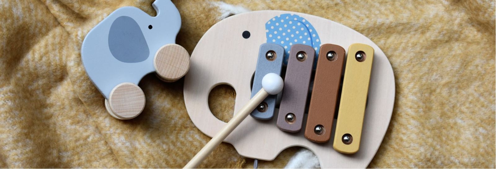 Our Blog Why are Wooden Toys better than Plastic